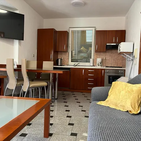 Apartament Sulekic Sveti Filip i Jakov